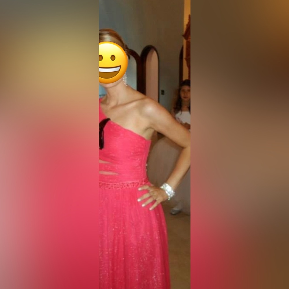 Elegant One-Shoulder Pink Dress